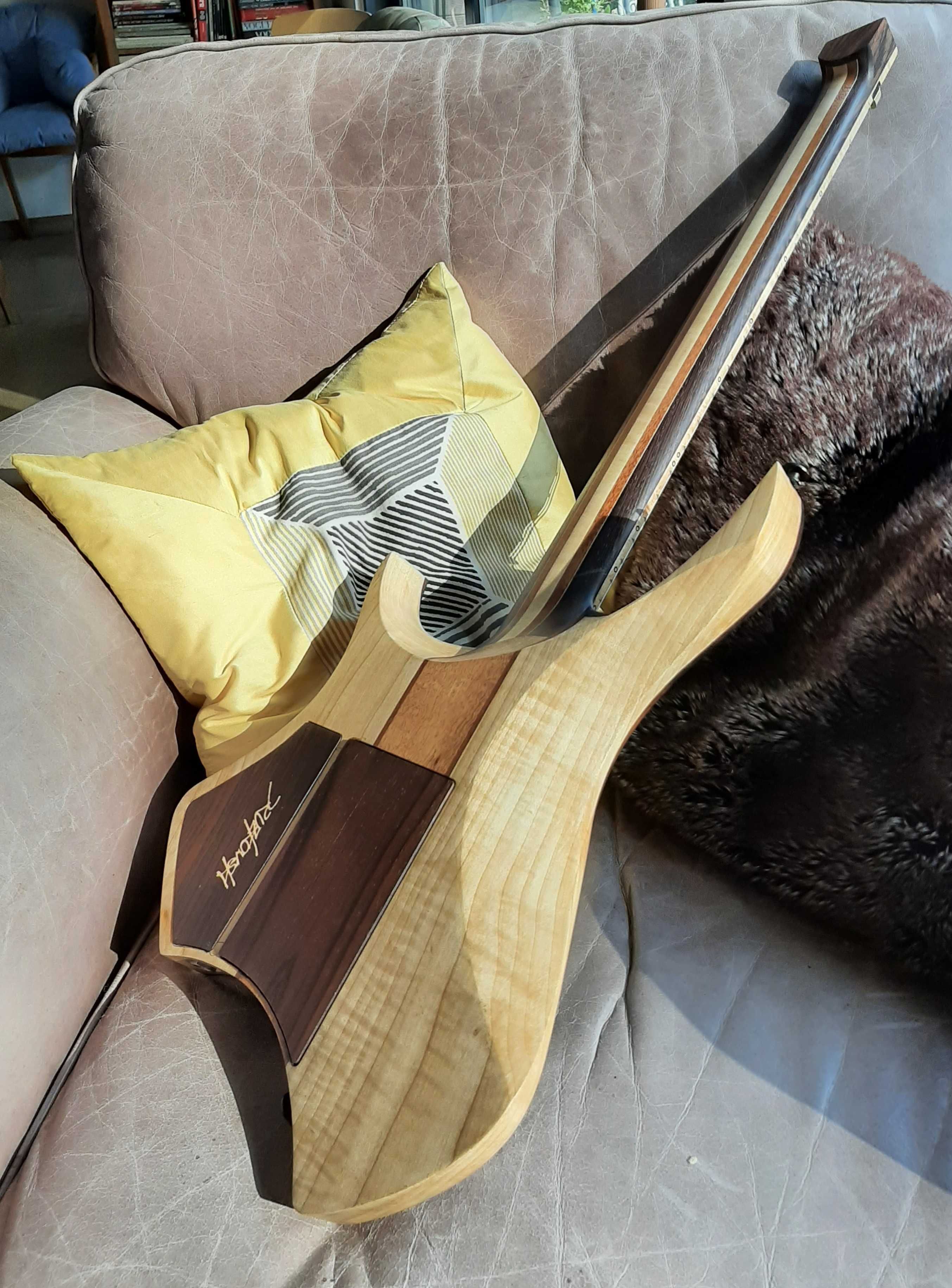 Gitara Headless Butikowa Druzkowski  Oktane 6