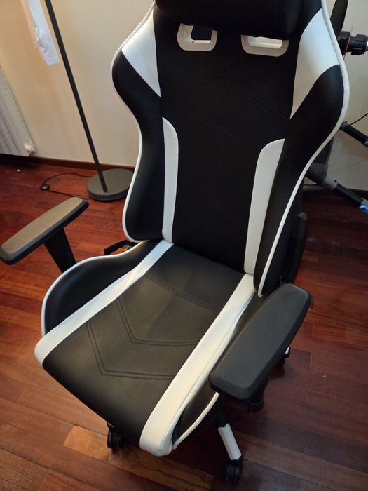 Cadeira gaming Newskill