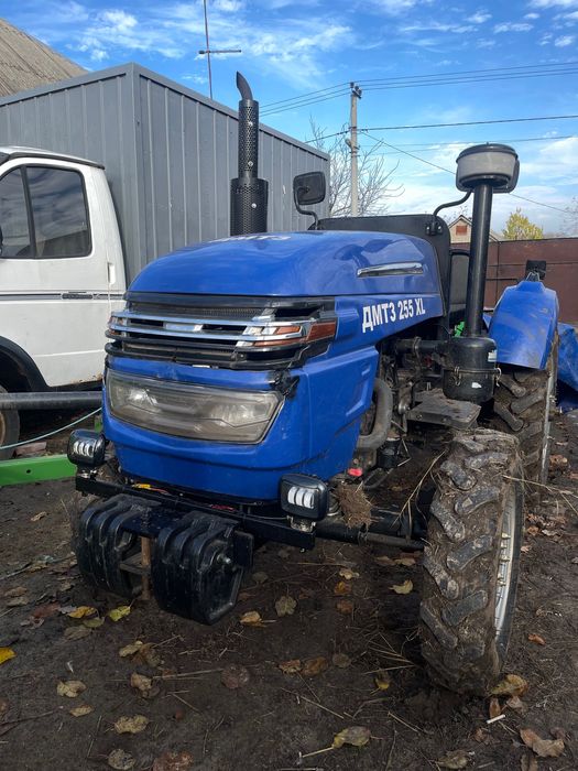ДМТЗ 255XL Трактор колісний