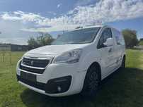Разборка Пежо Партнер Peugeot Partner B9 бампер фара сидіння салон 08-