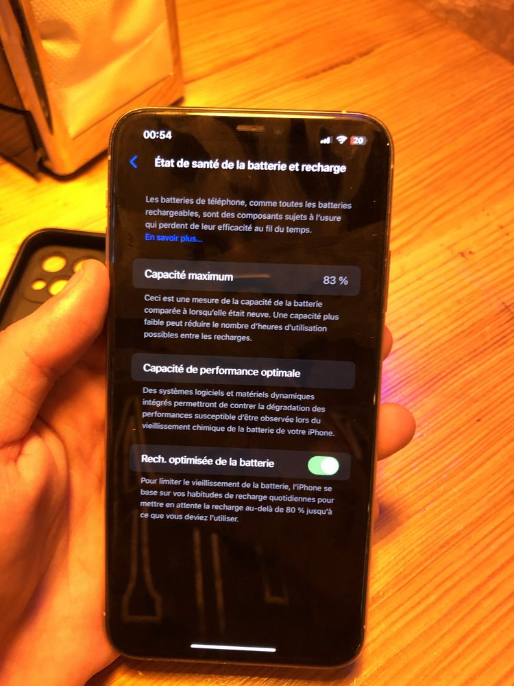 Iphone 11 pro max como novo