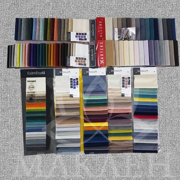 Надійне двоспальне ліжко у велюровій тканині