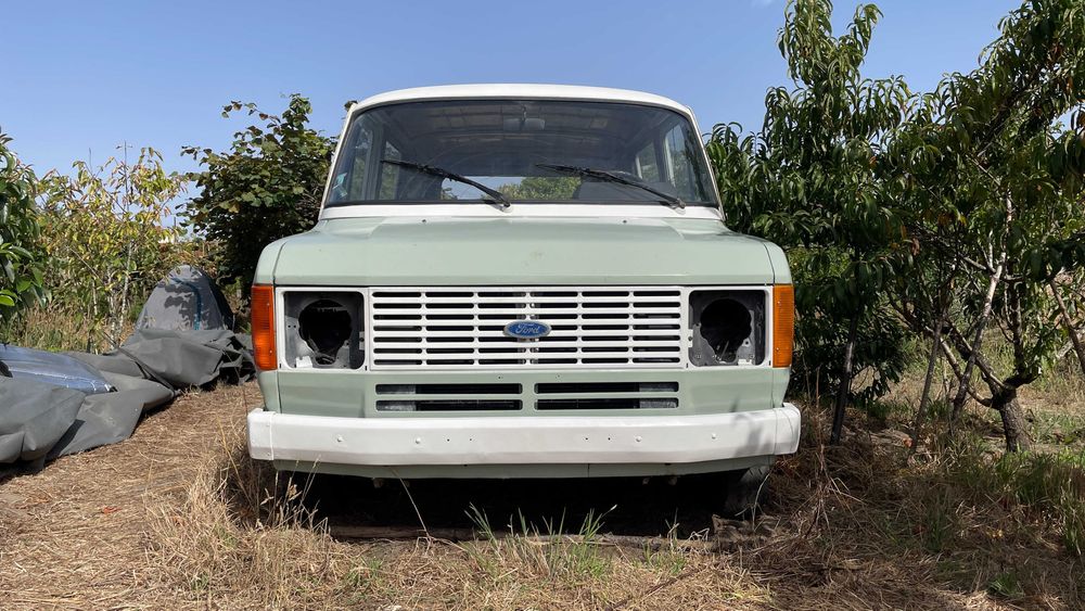 Ford Transit para restauro