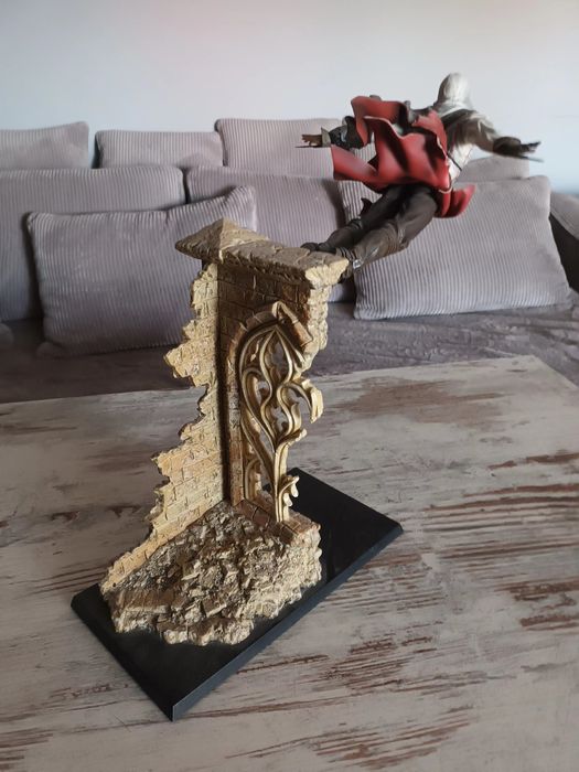 Assassins Creed 2 Ezio Leap of Faith Figurka