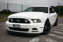 Ford Mustang gen V Performance Pack