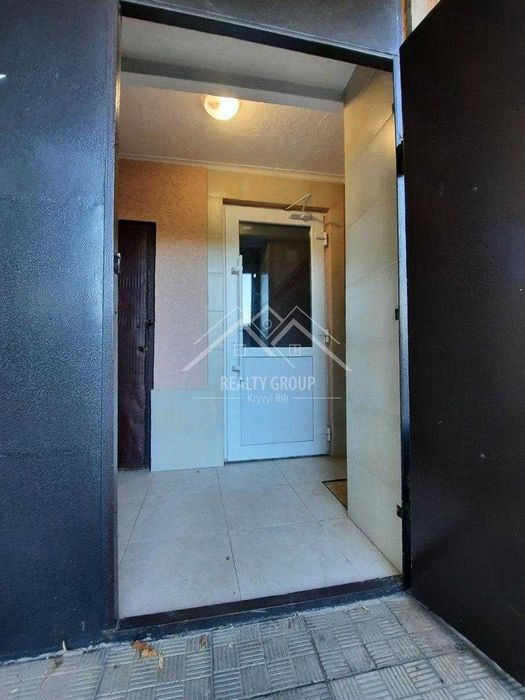 Продаж 2к "сталінки" з автономним опаленням