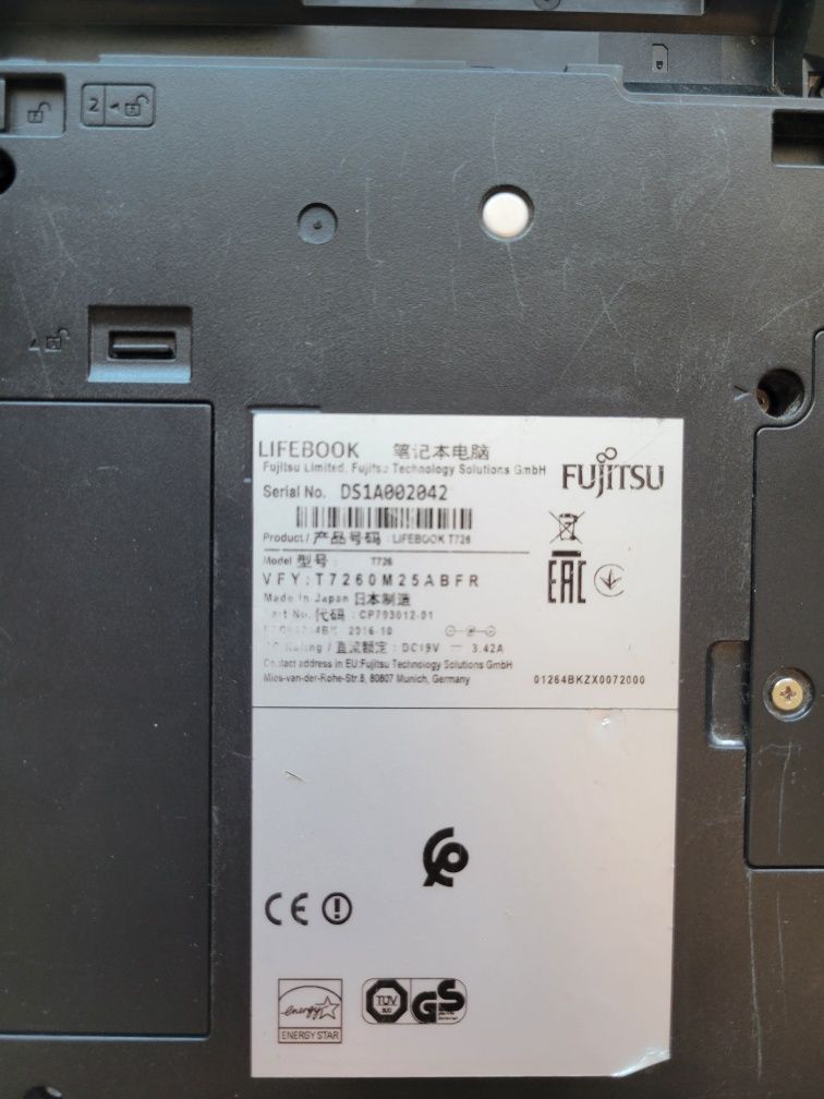Ноутбук трансформер Fujitsu Lifebook T726