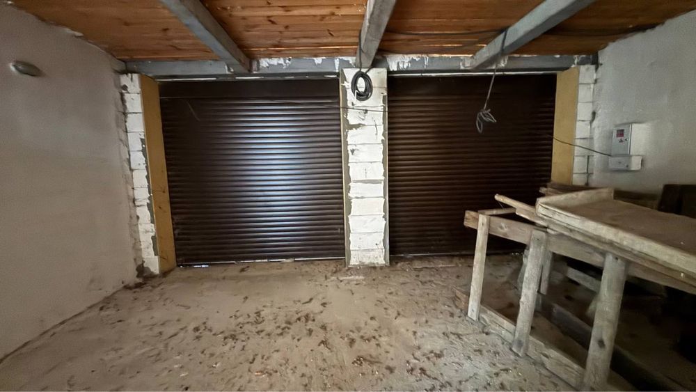 Будинок з садом + город