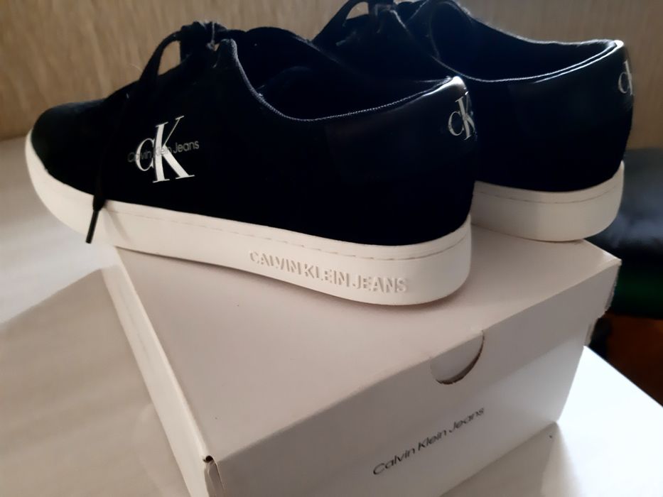 Чоловічі кеди Calvin Klein Jeans замшеві р.44(28см.)