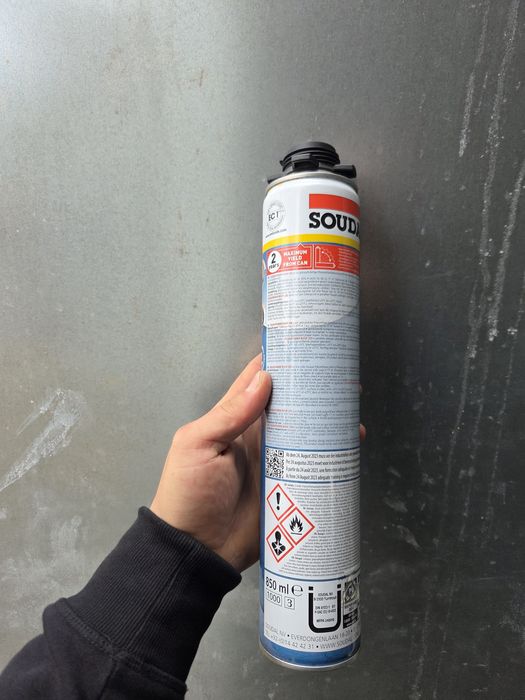 Sprzedam Klej w piance Soudal
