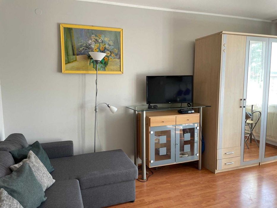 Słoneczna jasna kawalerka