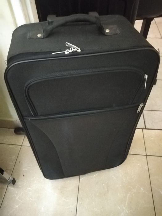 Walizki i torby podróżne