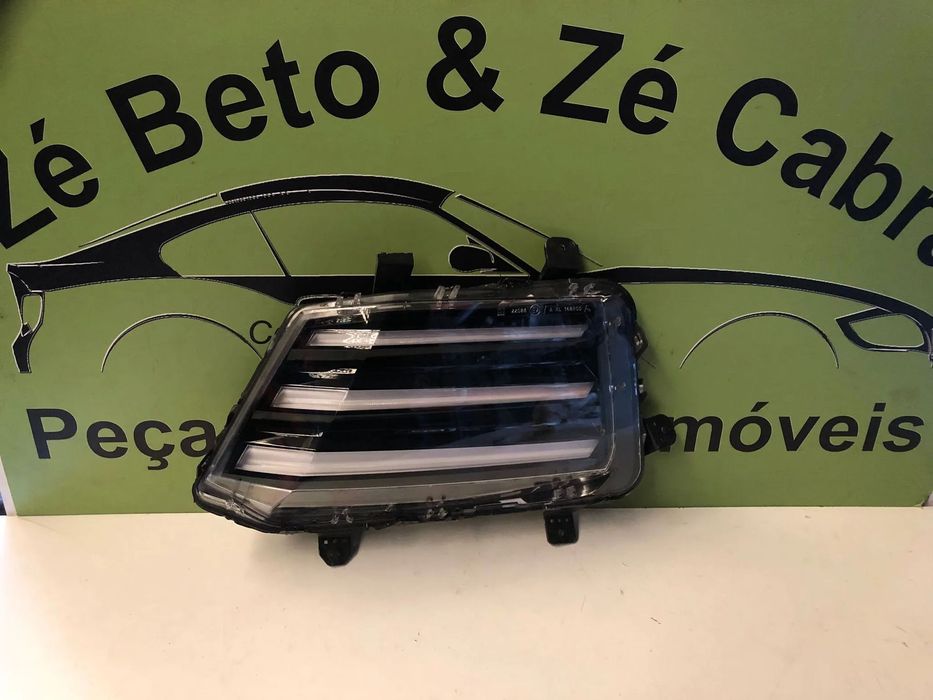 PEUGEOT 2008 II FAROL DIURNO LED DIREITO - FF716