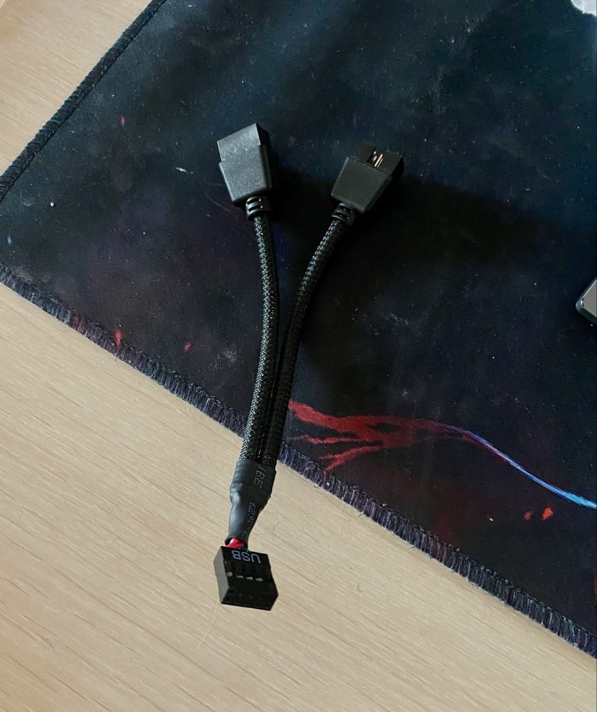 Розгалужувач внутрішній USB 2.0 9-pin на 2 порти