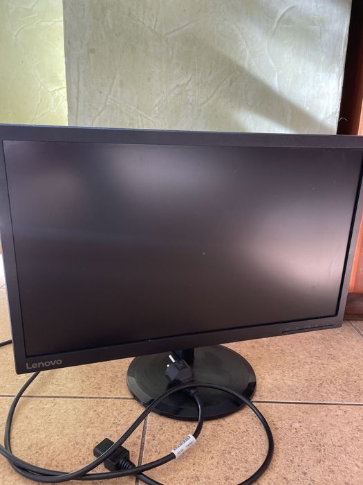 Продаєтся недорого Монітор LENOVO C22-20, клавиатура- в подарок! 20