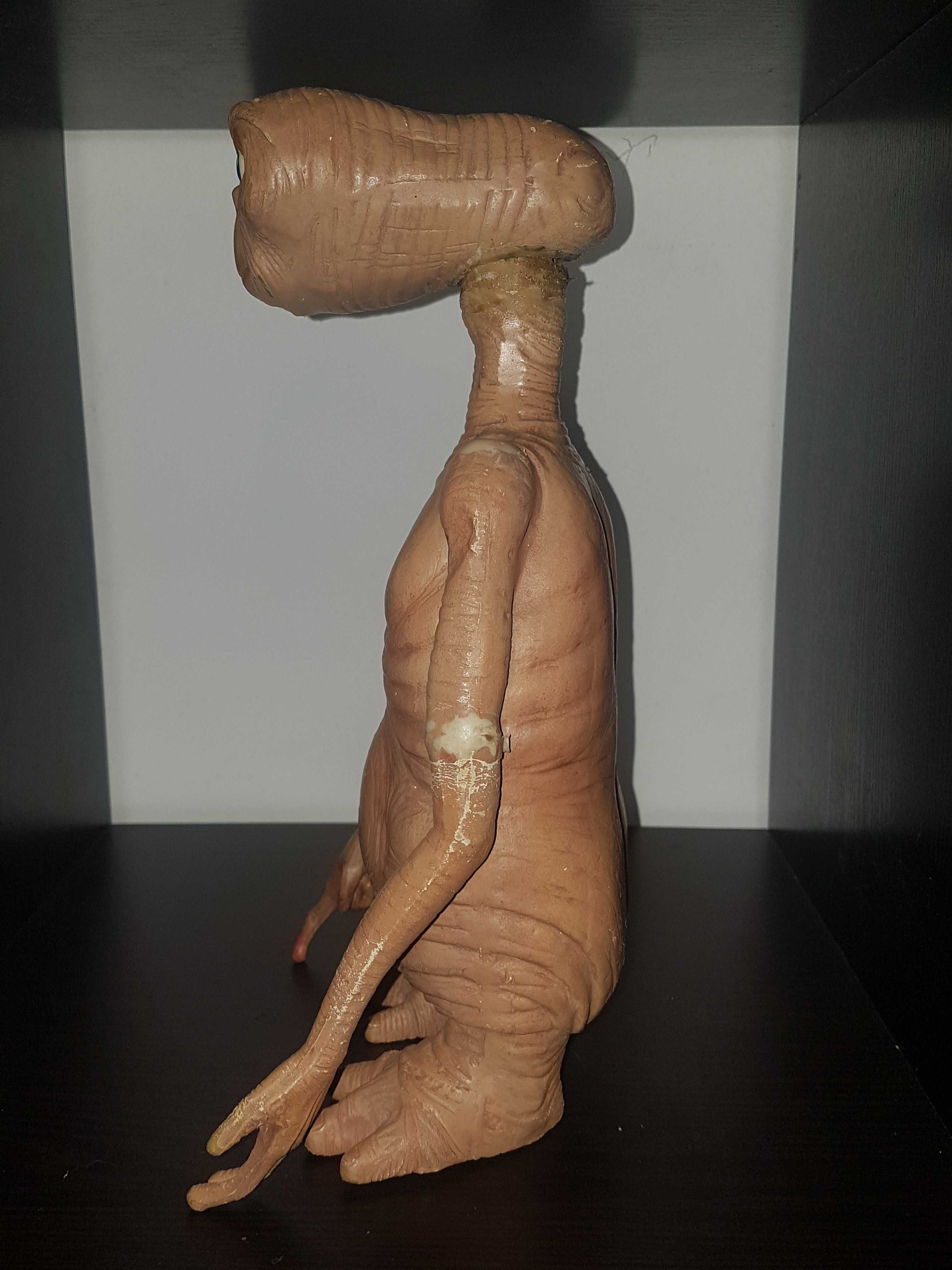 E.T. Boneco em Espuma by Neca