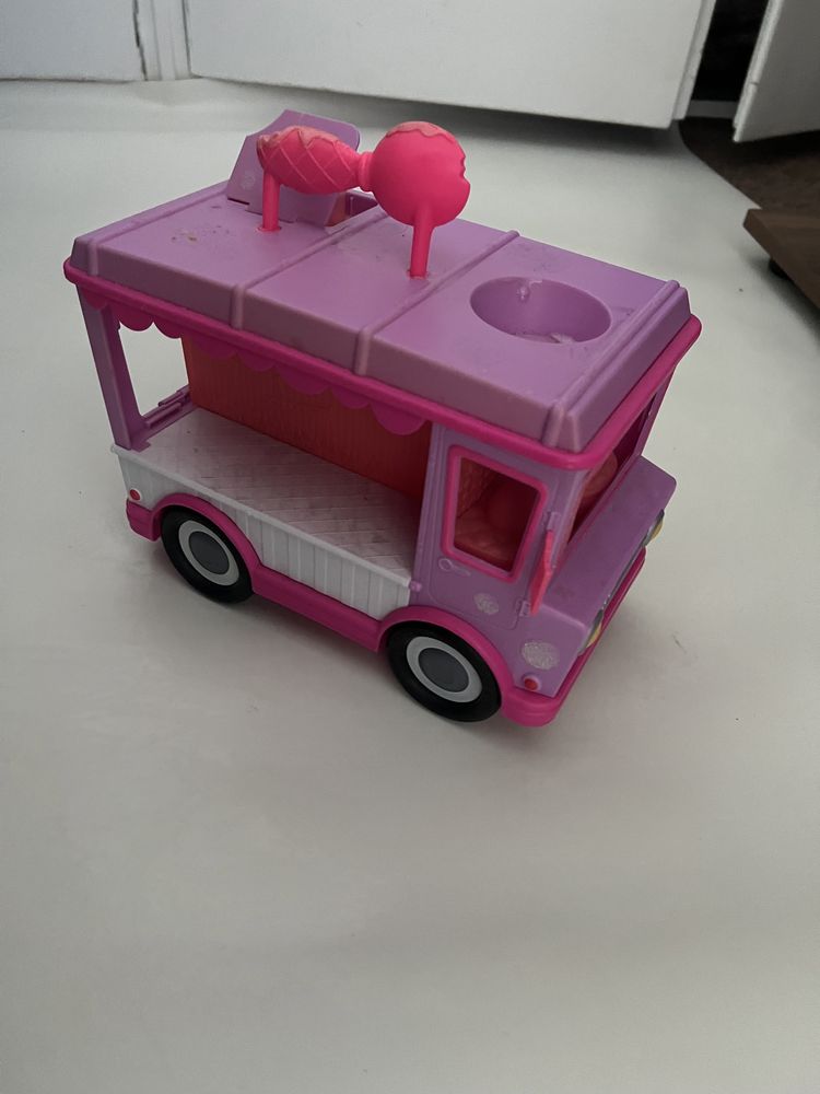 Samochod num noms