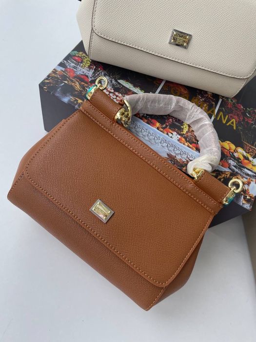 Сумка  Dolce&Gabbana Sicily 20 см