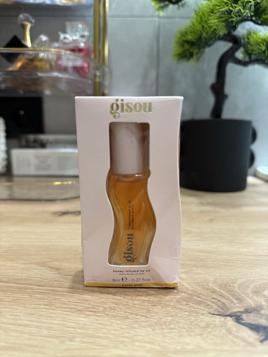 Zestaw olejków do ust Gisou honey watermelon strawberry cherry