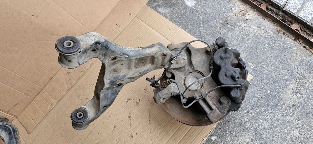 Manga de eixo, pinças travão, disco Mercedes Sprinter W906 rod.duplo.