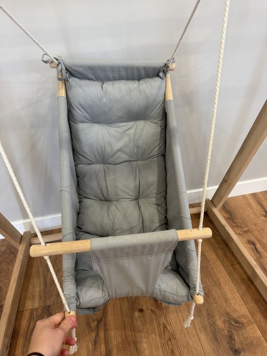 Дитяча качеля зі стійкою