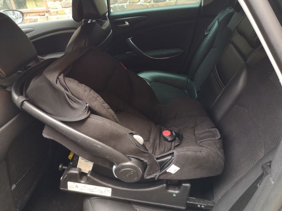 Kompletny wózek z dodatkami Baby Jogger City Mini GT