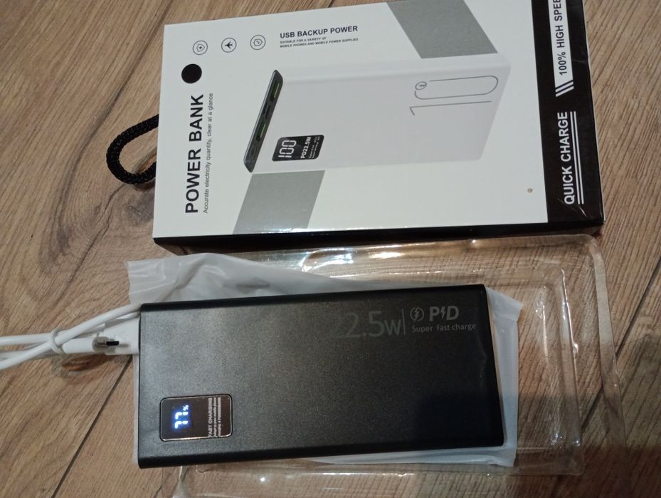 PowerBank 10000mAh, 22,5w- Szybkie Ładowanie/Fast Charge+ kabel Type-C