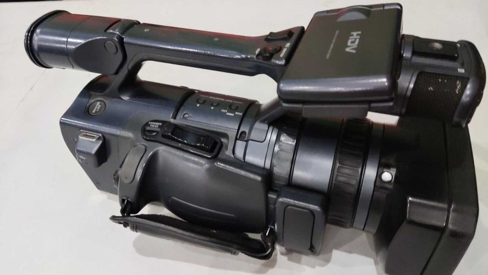 Цифрова відеокамера Sony HDR-FX1E