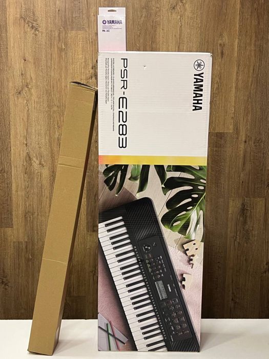 Синтезатор Yamaha PSR-E283 + стійка, блок живлення