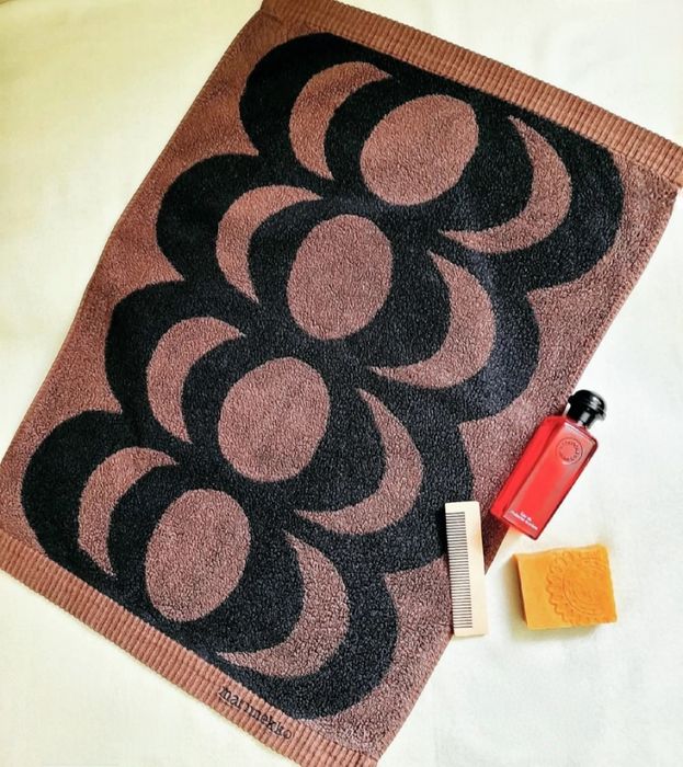 Bawełniany ręcznik Marimekko, wzór Kaivo