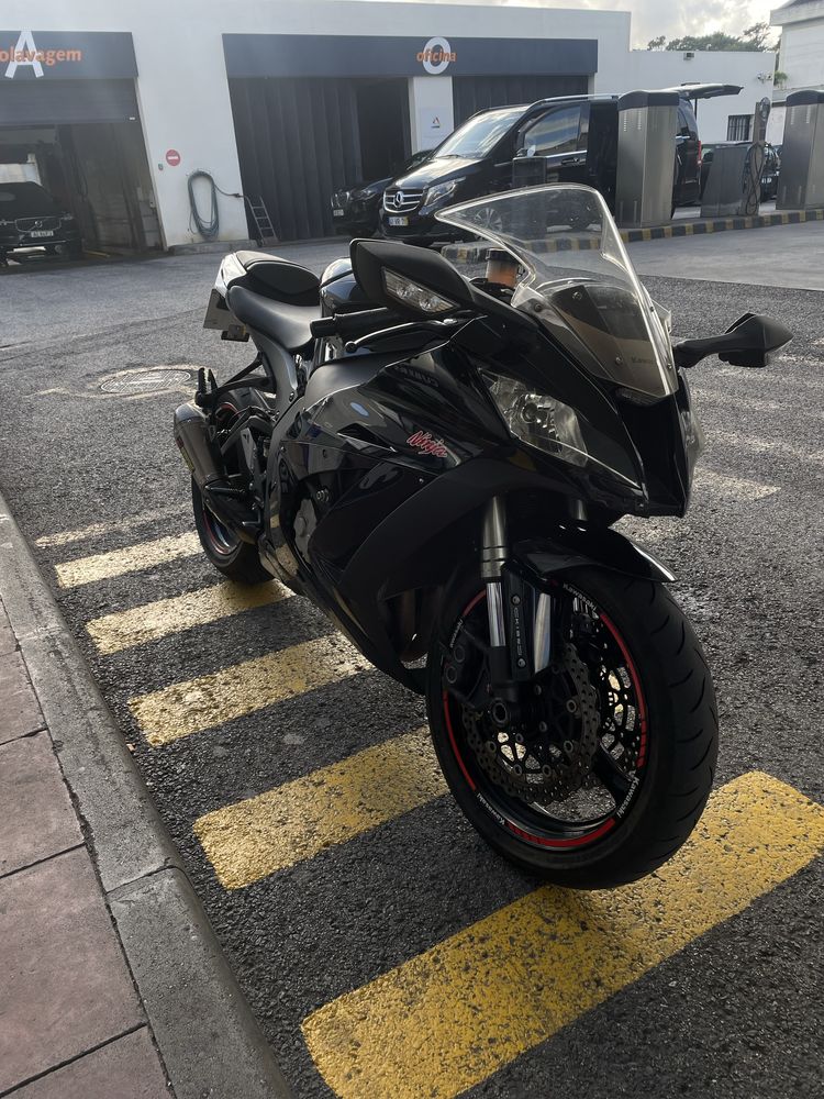 Kawasaki ninja zx10r abs