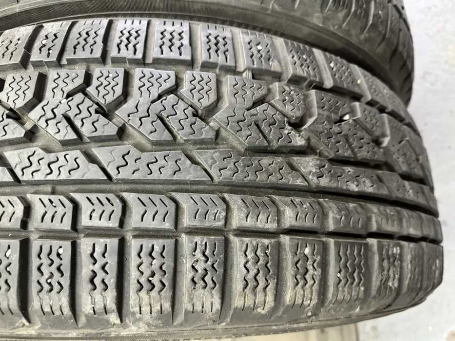 255-60-R18 KUMHO WINTER SPORT 4 штуки зимней резины GERMANY 2022