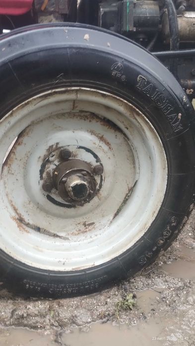 Трактор Mahindra fs240