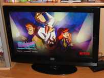 Telewizor LCD 32" model NM3231 z pilotem działa w 80%