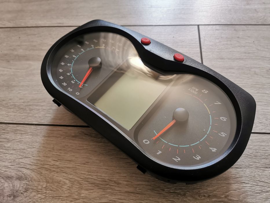 Odes 1000 aodes pathcross licznik zegar prędkościomierz