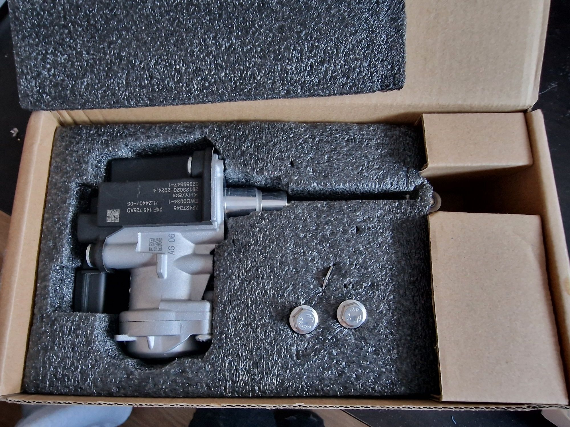 Turbo actuator 04E145725AD novo