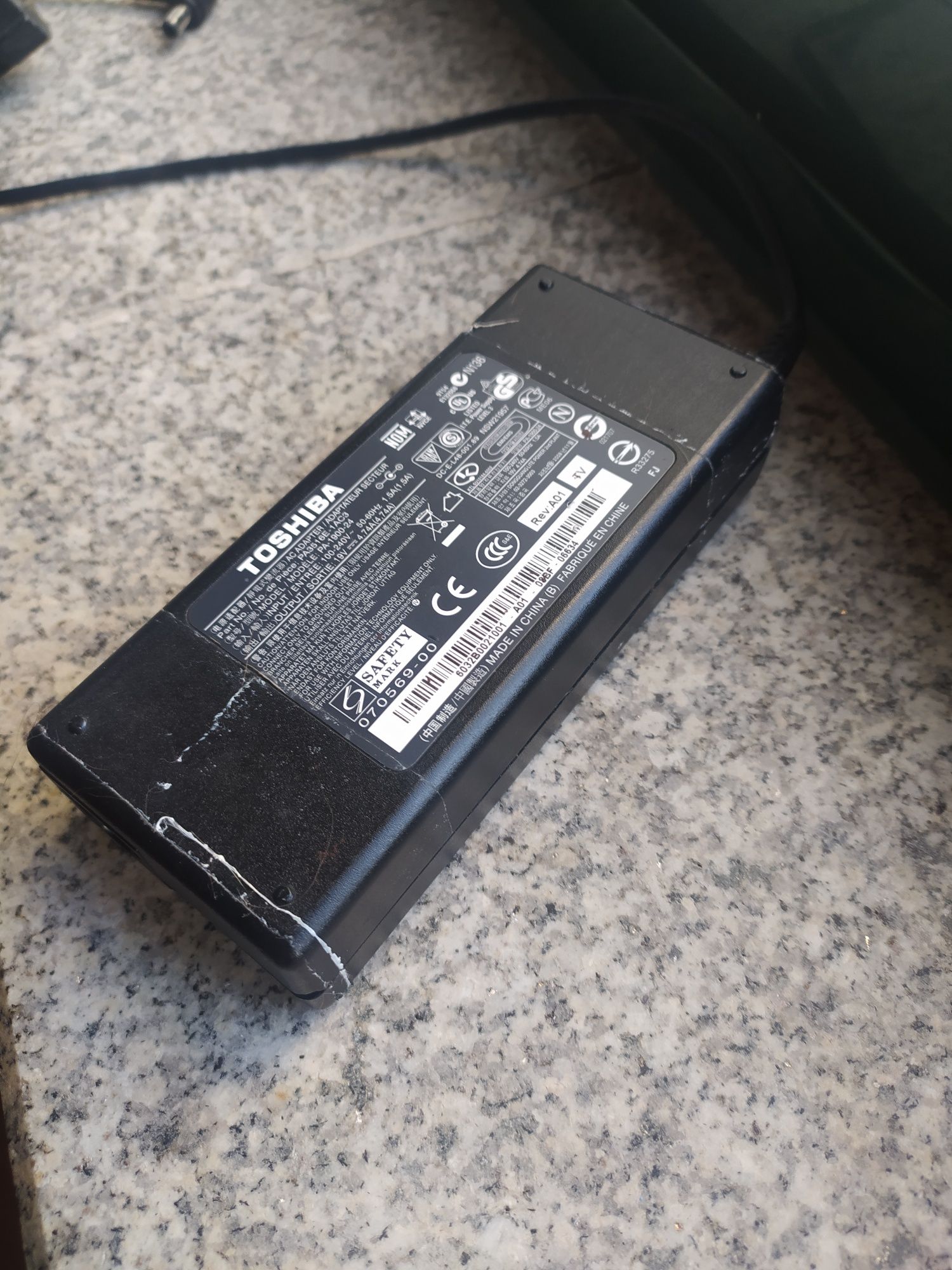 Carregador AC Adapter Computador Toshiba (peças ou arranjo)