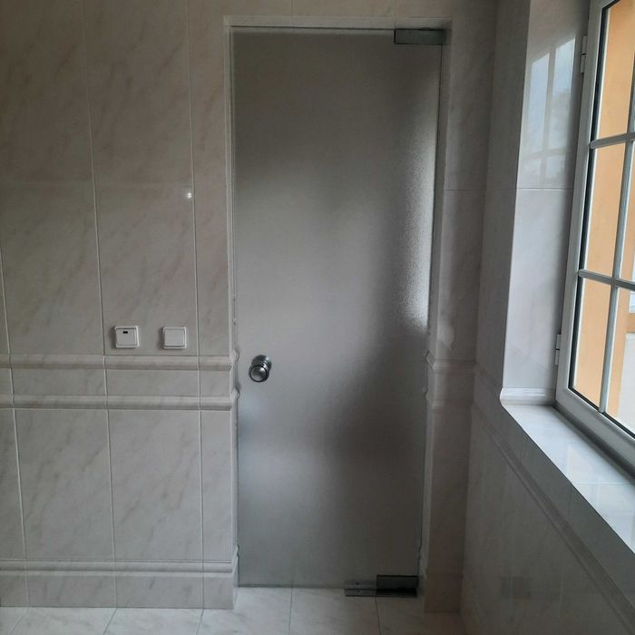 Porta de vidro temperado