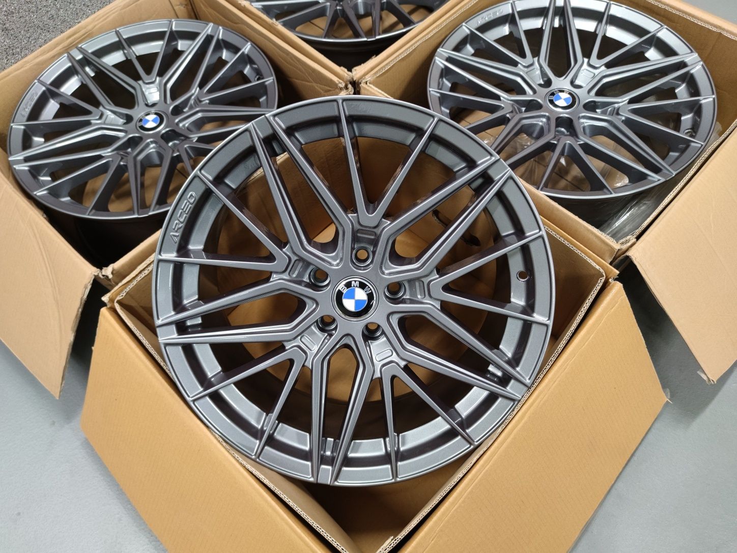Felgi BMW 19" 5x120 Arceo Sevilla tytan