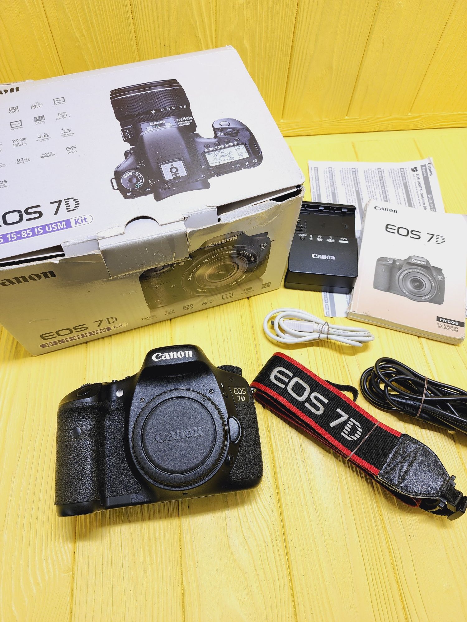 Canon EOS 7D (body)