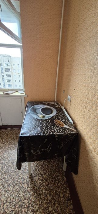 Здам подобово дешево квартиру на Засумській в центрі міста.
Є все необ