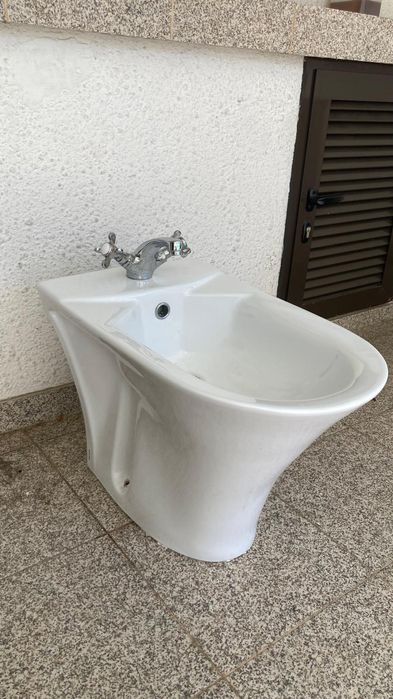 Vendo Bidé - Sanindusa