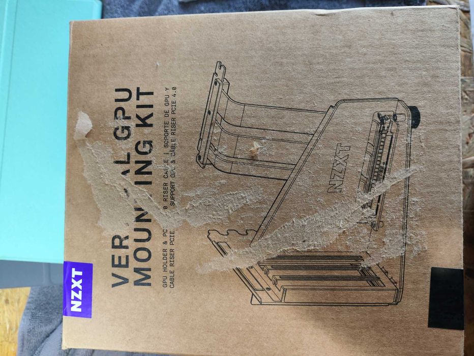 NZXT Vertical GPU Mounting Kit