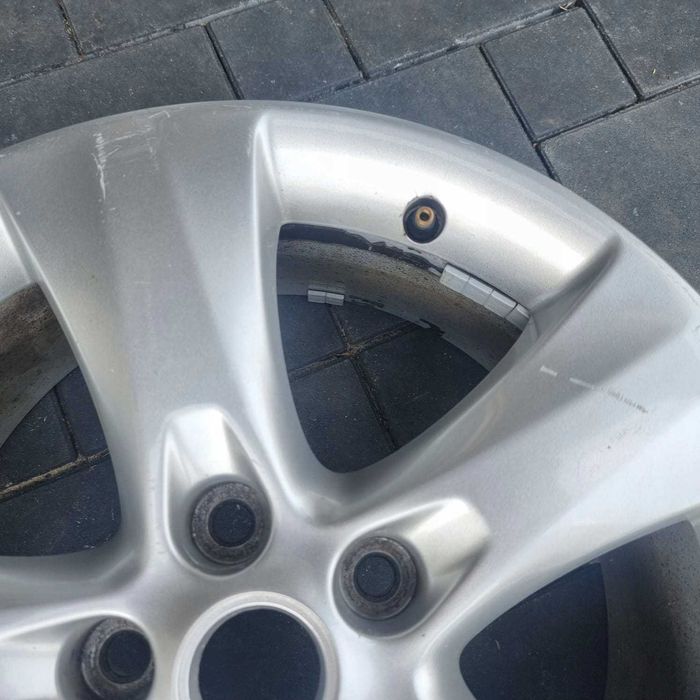 Felgi aluminiowe OPEL ASTRA J 17'' 7Jx17 ET41 5x115