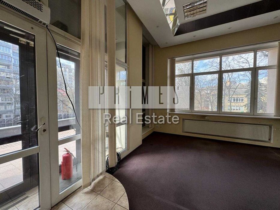 Продаж офісного приміщення 150м2 вул Кониського Тургеневская 28-30А