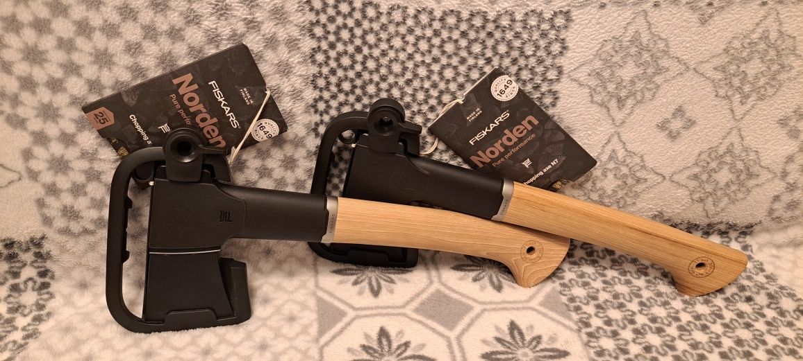 Nowa Siekiera Fiskars Norden Chopping axe N7