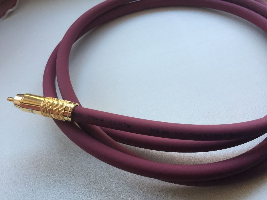 Кабель межблочный Oehlbach 1037 NF 214 RCA (1 метр) Hi-Fi новый