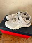 Легенькі кросівки reebok 32 розмір