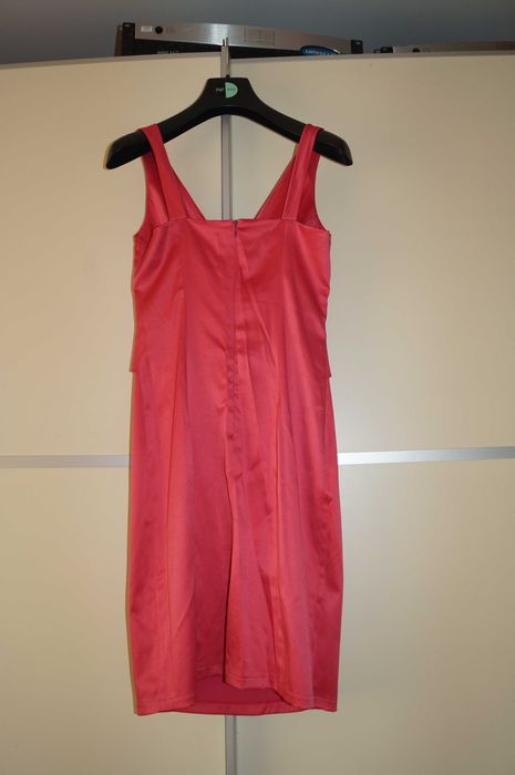 Malinowa SUKIENKA koktajlowa rozm. 42