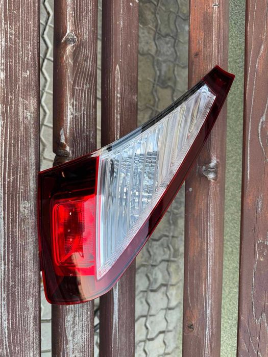 Стоп, ліхтар задній Лівий на багажник Рено Меган 3 Renault Megane